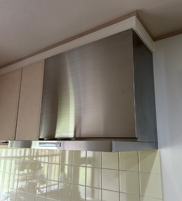 リビングクロス張替｜レンジフード・洗面化粧台交換｜タカラ｜小田原市