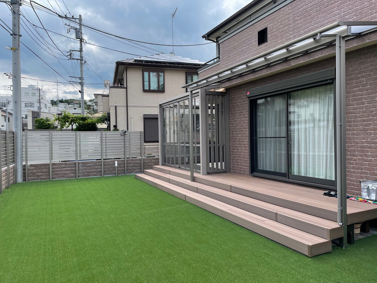 外構リフォーム｜ウッドデッキ サンテラス シャワー水栓 人工芝｜小田原市