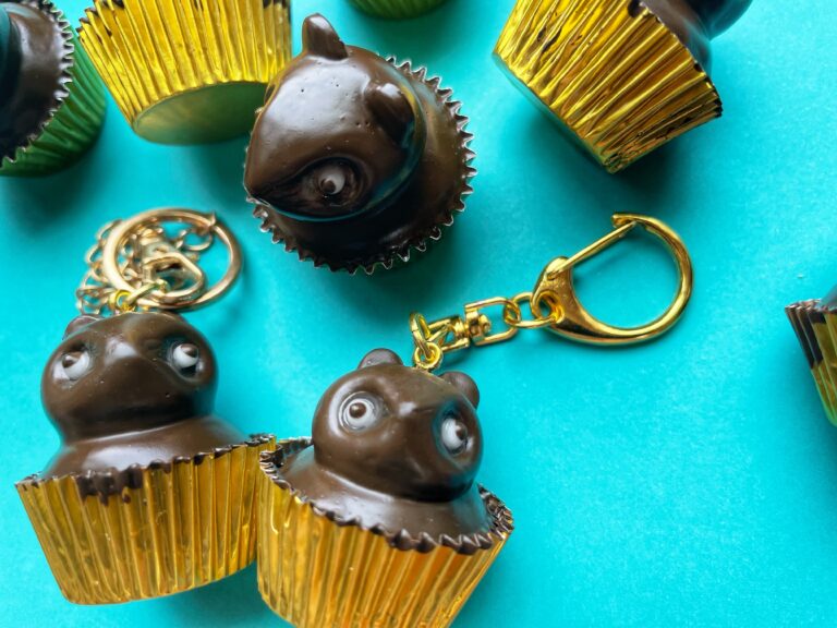 ヒロコとユキコ ロゴ